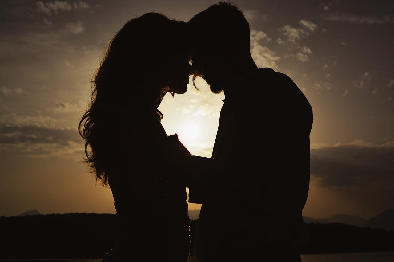 6 секунди и връзката ви ще се възроди! Ето как 3 couple 6548045 1280
