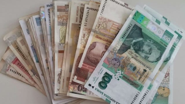 24-30 ноември: Голям КЪСМЕТ ще дойде при тези 4 зодии 3 Телец, Лъв, Скорпион и Козирог ще се радват на финансов успех и нови възможности в периода 24-30 ноември. Възползвайте се от късмета си!