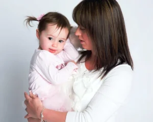 mother and daughter 2078075 1280.jpg