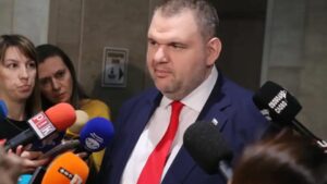 Пеевски предупреди: Февруари ще…Вижте повече..👇👇 60 601493013 920545917212122 6046799746983422452 n