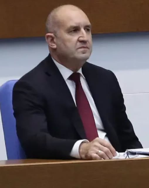 Радев иска оставките на четирима министри, това са.. 3 841386298 1437825941781400 8868370669332953461 n